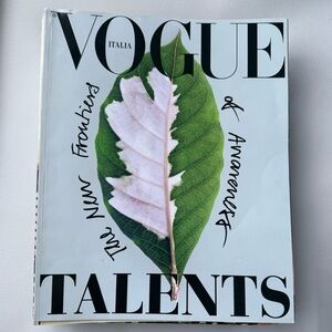 Magazine Vogue Italia Talents February 2020
